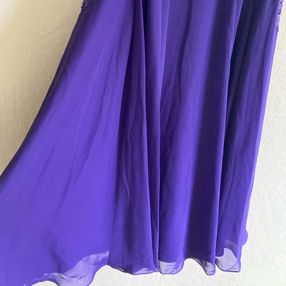 NWT JJ’s House A-line Scoop Knee-Length Chiffon Lace Cocktail Dress With Sequins - Picture 4 of 10